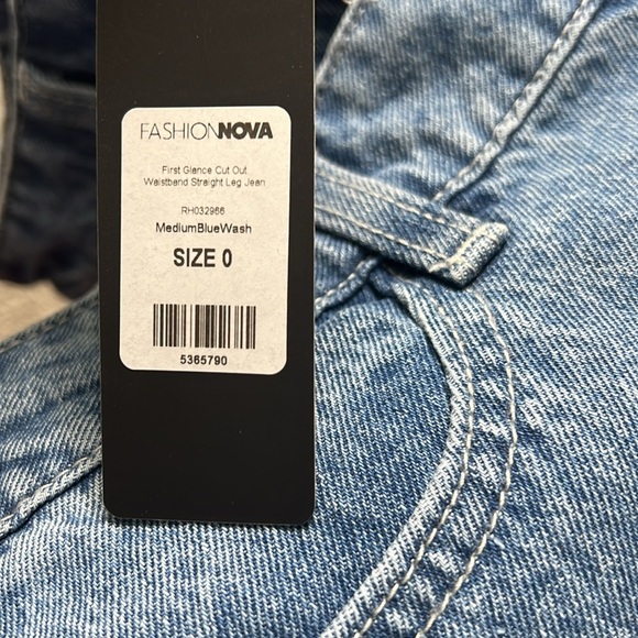Fashion Nova First Glance Cut Out Waistband Straight leg Jean- medium blue wash. - Picture 7 of 7